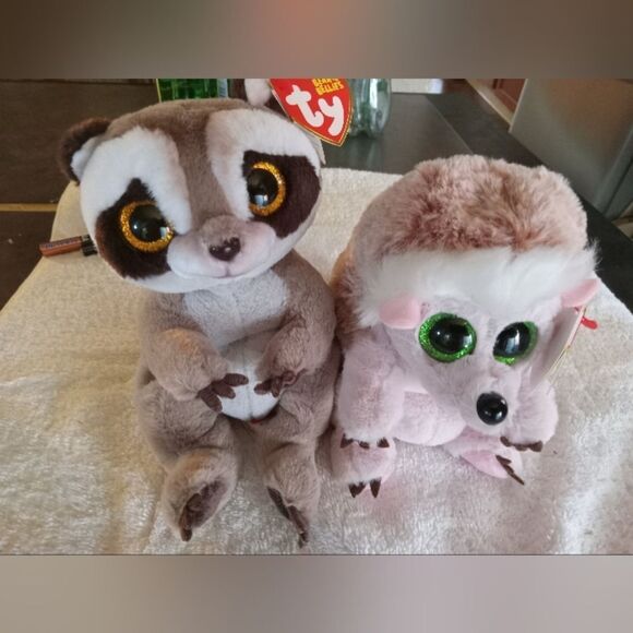 TY BEANIE BELLIES. Bumper & Petey. NWT. Adorable urban wildlife. - Picture 1 of 6